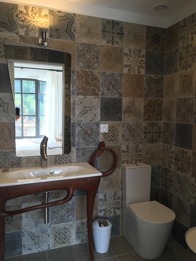 パラドゥー Le Mas Des Lauriers Bed & Breakfast エクステリア 写真